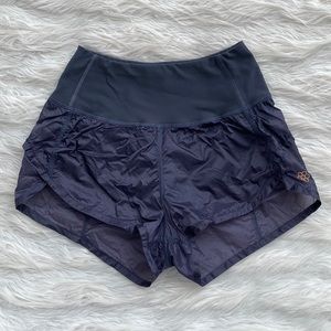 HONEYCUT | High Waisted Indi Shorts